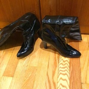 Classic Ferragamo patent leather heeled boot